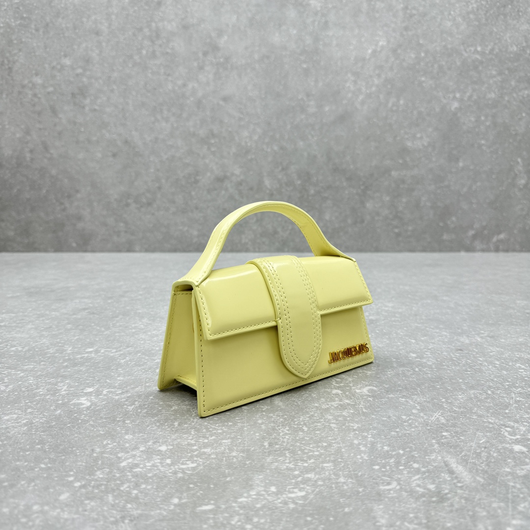 Jacquemus Satchel Bags